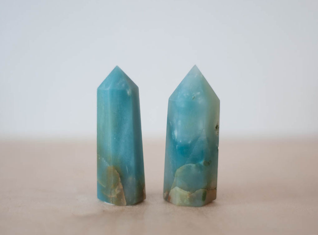 Caribbean Blue Calcite Tower small